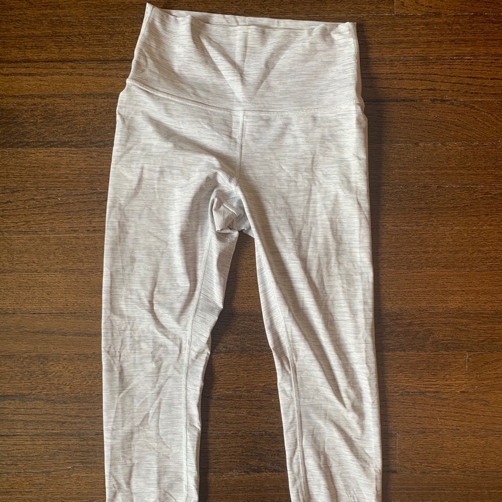 Lululemon gray and white stripped leggings